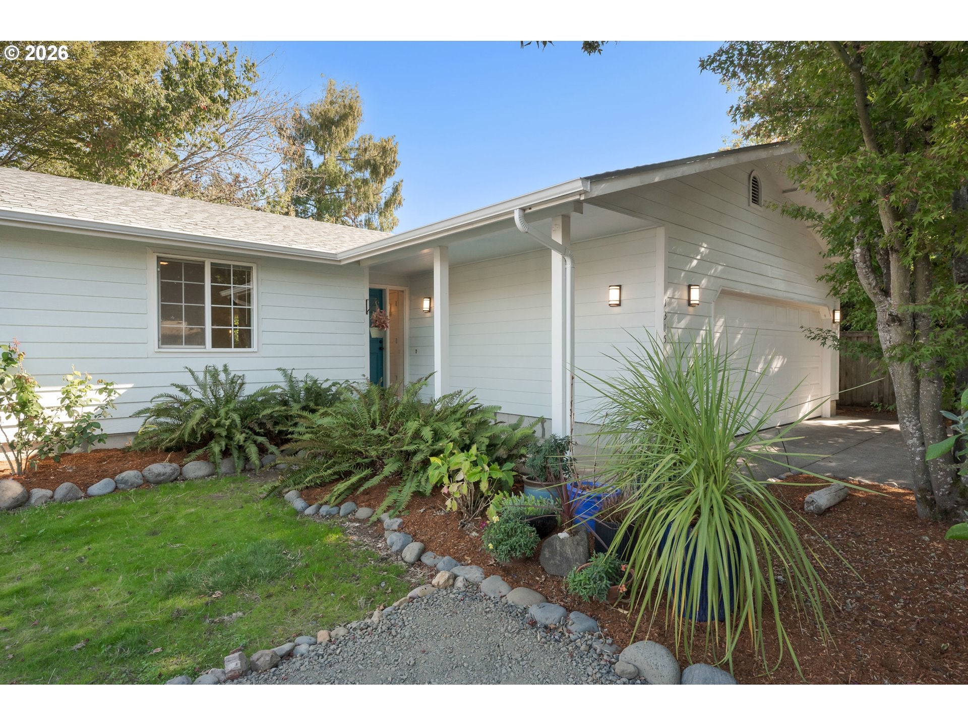 1315 ARCADIA DR