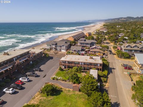 A home in Neskowin