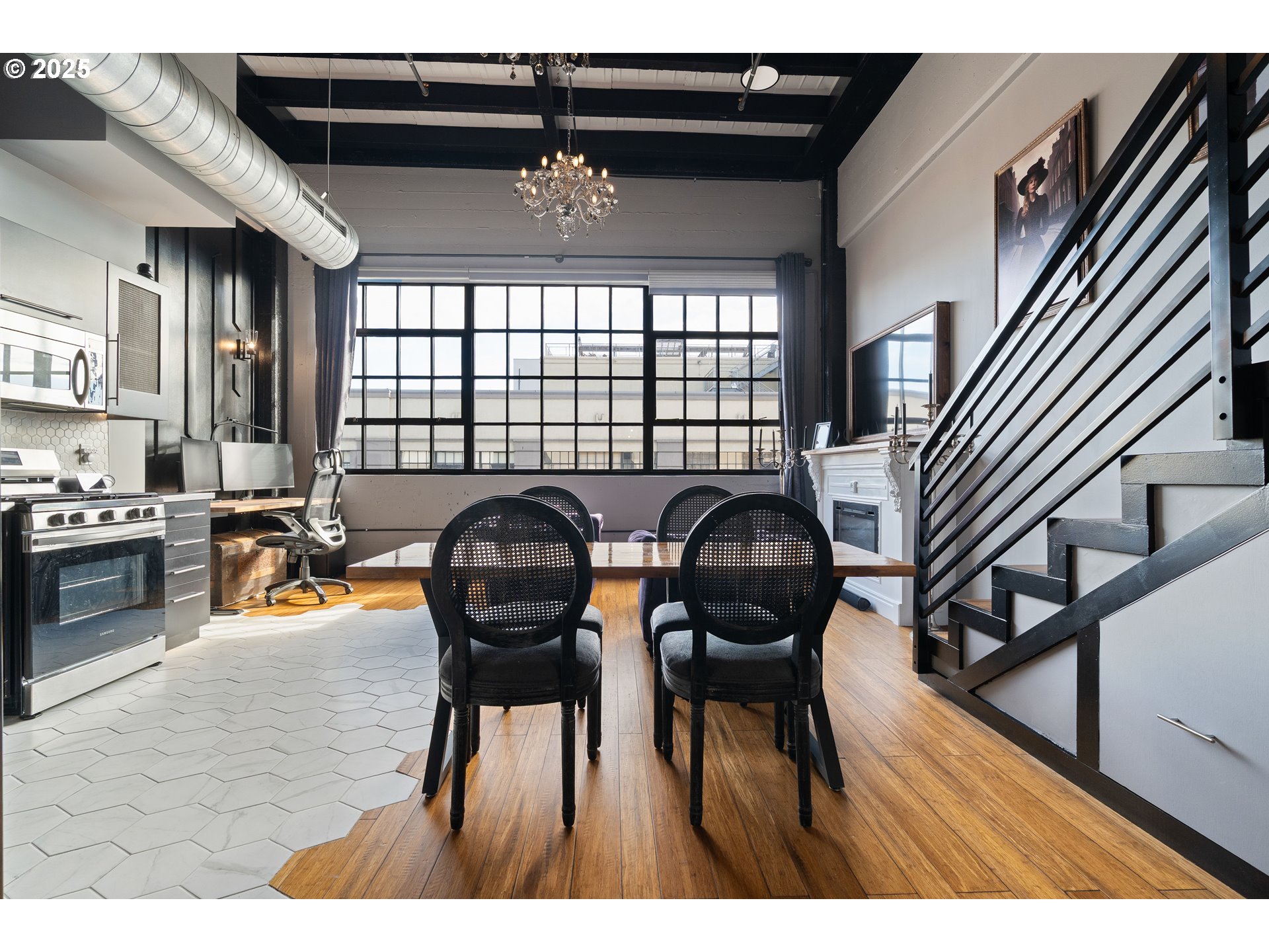 1400 NW IRVING ST 705