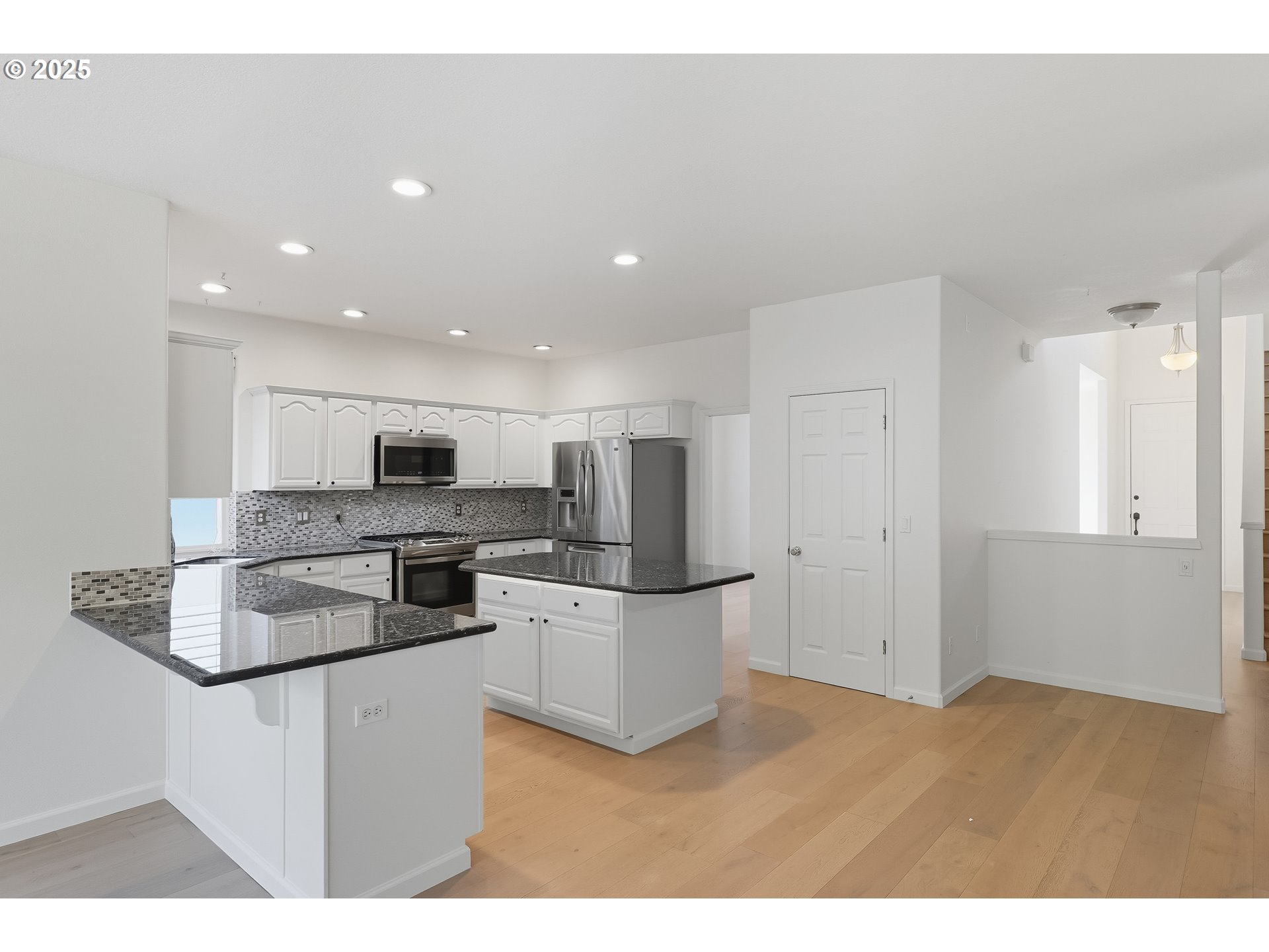 5728 NW SKYCREST PKWY