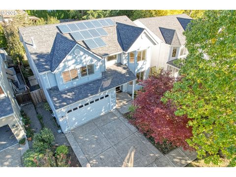 5728 NW SKYCREST PKWY Portland OR 97229