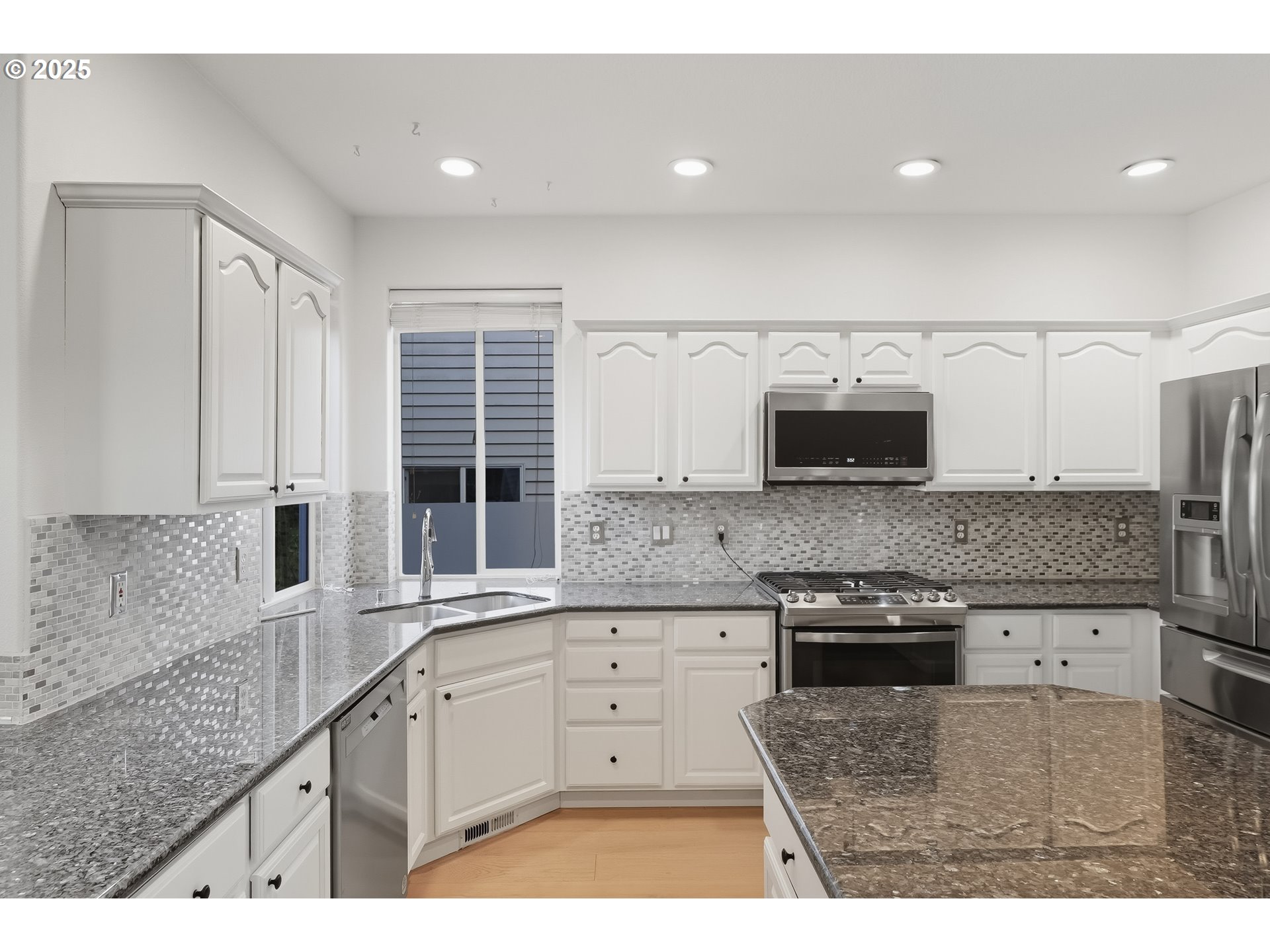 5728 NW SKYCREST PKWY