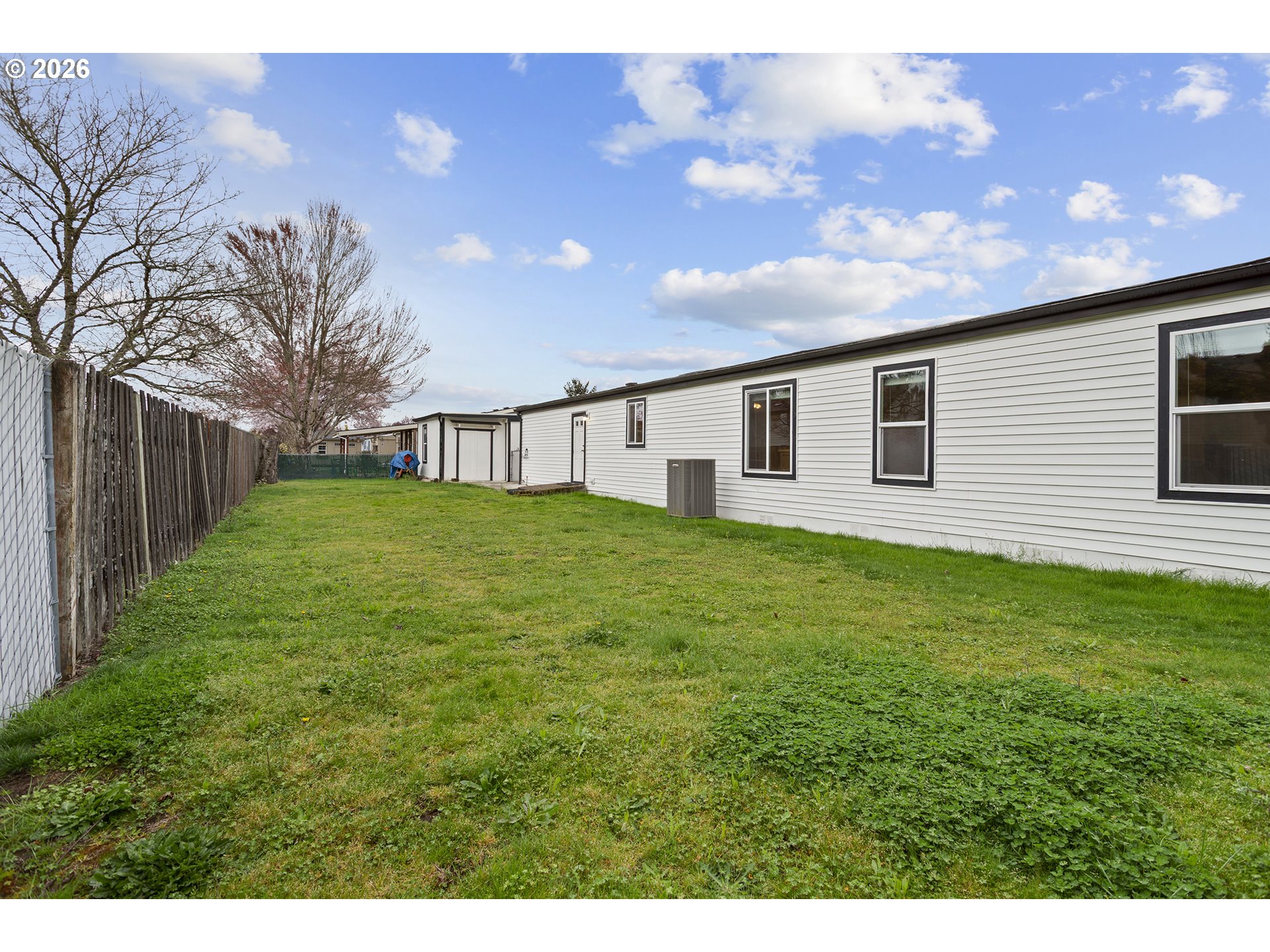 1145 SW CYPRESS ST 8