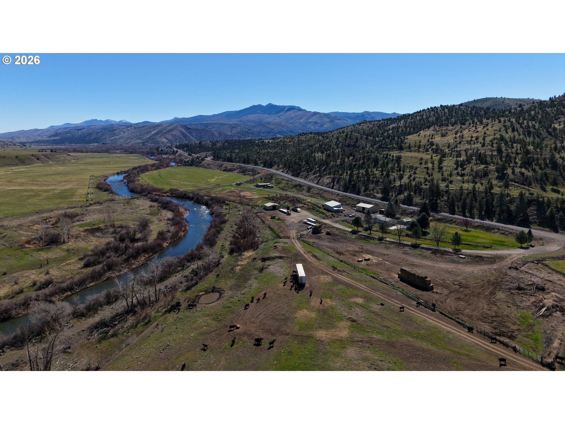 44011/43877 W HWY 26