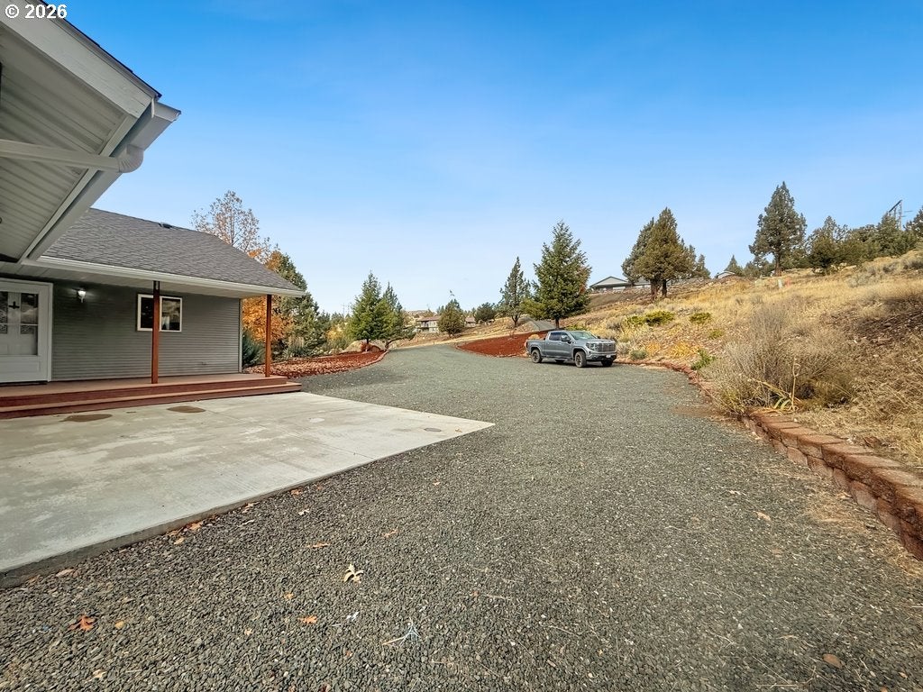 218 VALLEY VIEW DR