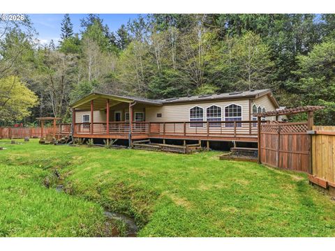 925 E 3RD ST Coquille OR 97423