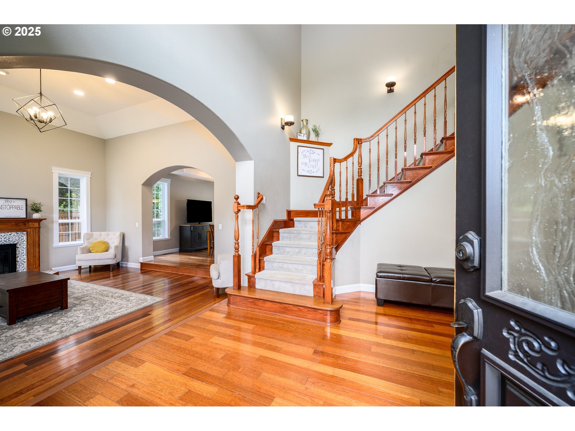 2351 NW PINEHURST DR