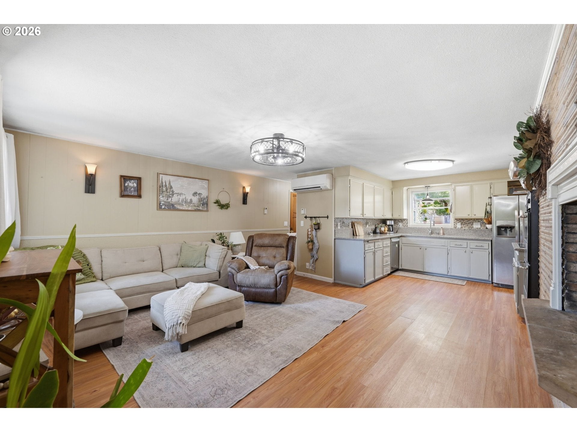 1765 SANTA ROSA ST