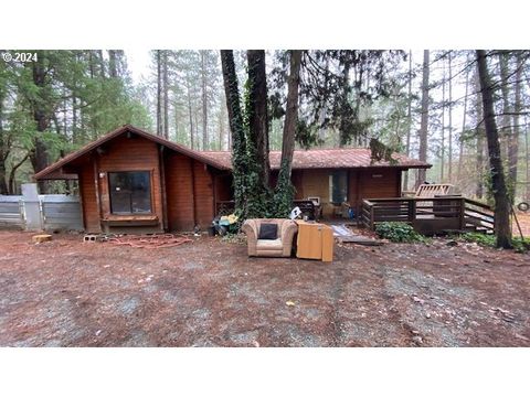 A home in Rogue River