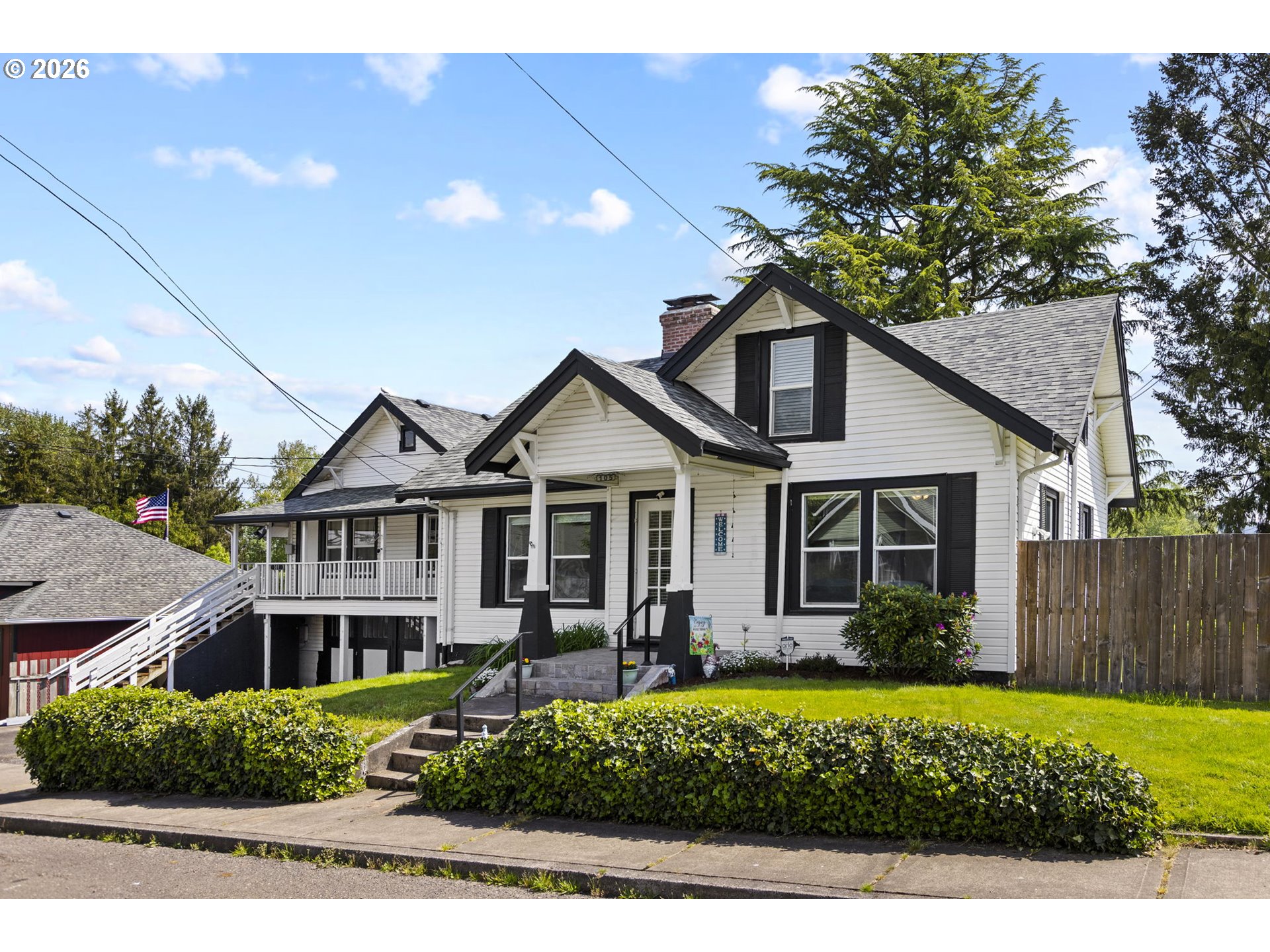 105 2ND ST