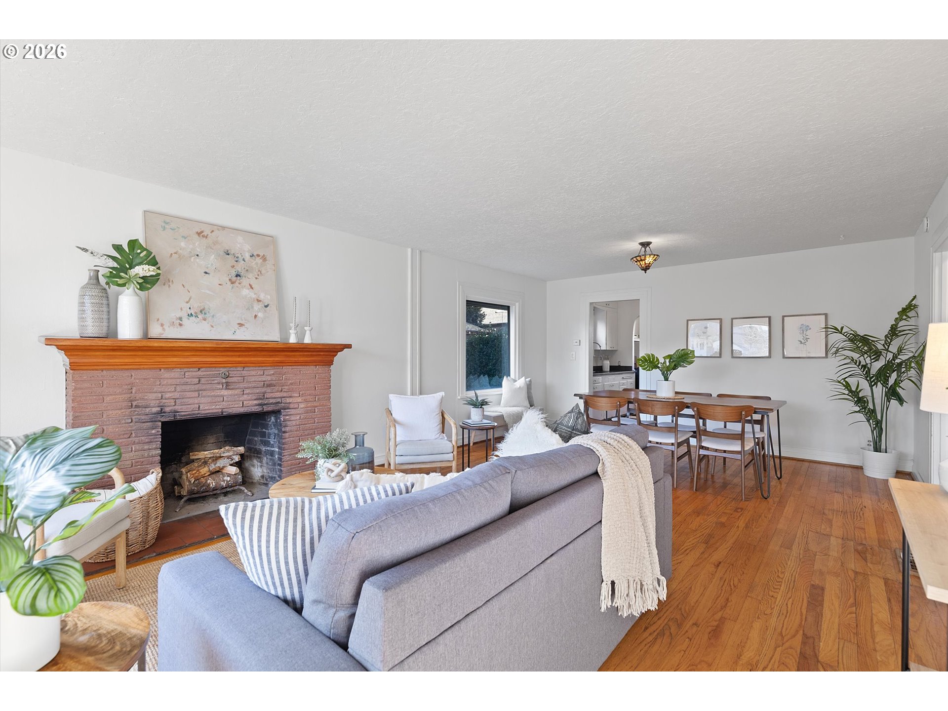 6723 N MISSISSIPPI AVE