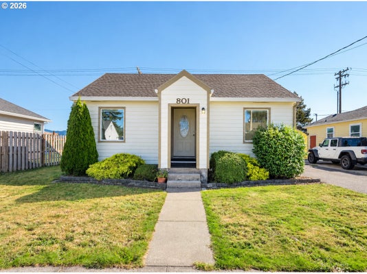 801 MANOR PL, TILLAMOOK, OR 97141 - Image df801bf366c13bea8bd5d6cd93a669b7/1163945433