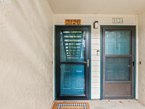 A home in Milwaukie