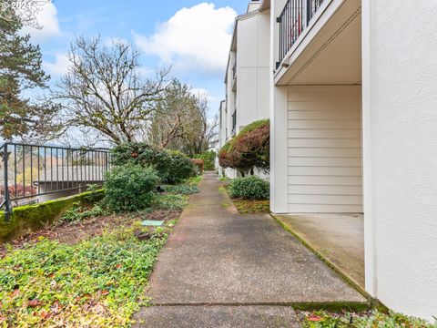 A home in Milwaukie