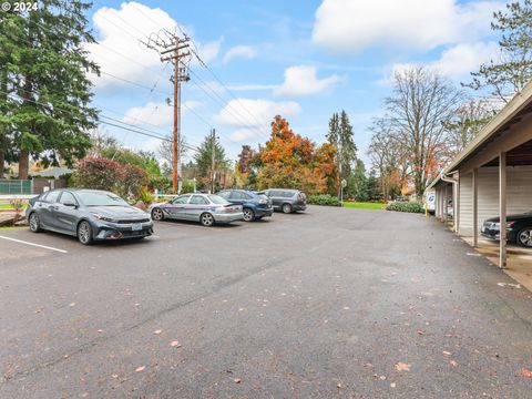 A home in Milwaukie