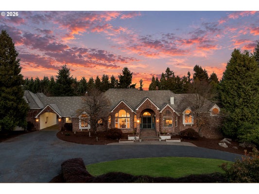 1095 SW SCHAEFFER RD, WEST LINN, OR 97068 - Image dfa6bca9d56472eff7dc8aec0cd479b5/3726215848