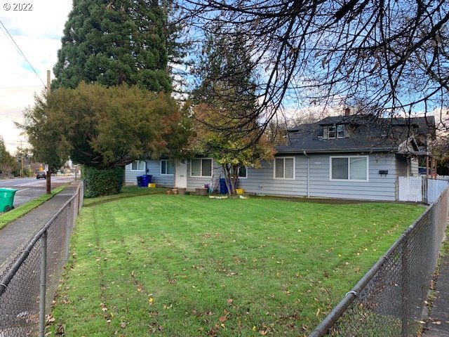 9212 N SAINT LOUIS AVE