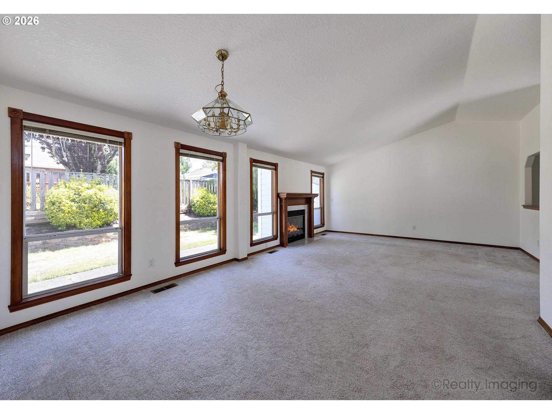 254 SW NANCY CIR
