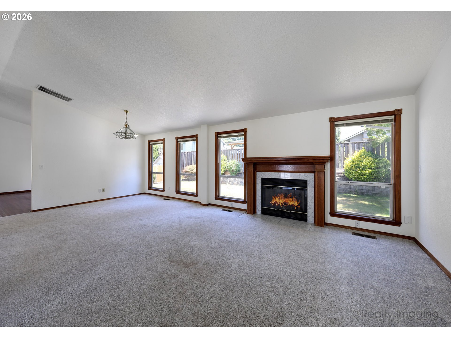 254 SW NANCY CIR