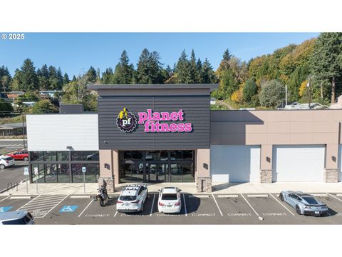 1236 TEAKWOOD AVE Coos Bay OR 97420