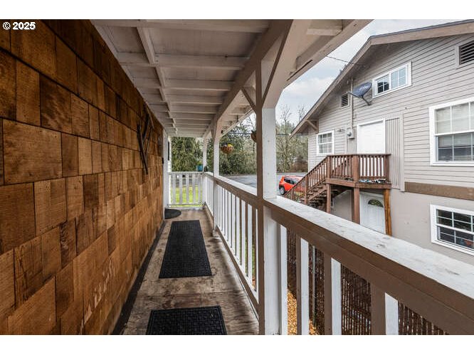 Vernonia, Oregon 97064, United States, 1 Bedroom Bedrooms, ,1 BathroomBathrooms,Residential,Pending,78797