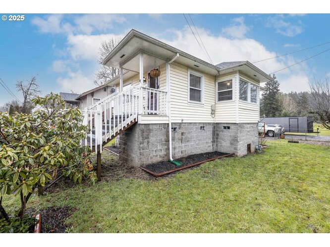 Vernonia, Oregon 97064, United States, 1 Bedroom Bedrooms, ,1 BathroomBathrooms,Residential,Pending,78797