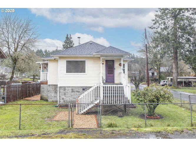 Vernonia, Oregon 97064, United States, 1 Bedroom Bedrooms, ,1 BathroomBathrooms,Residential,Pending,78797