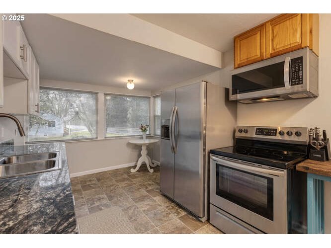 Vernonia, Oregon 97064, United States, 1 Bedroom Bedrooms, ,1 BathroomBathrooms,Residential,Pending,78797