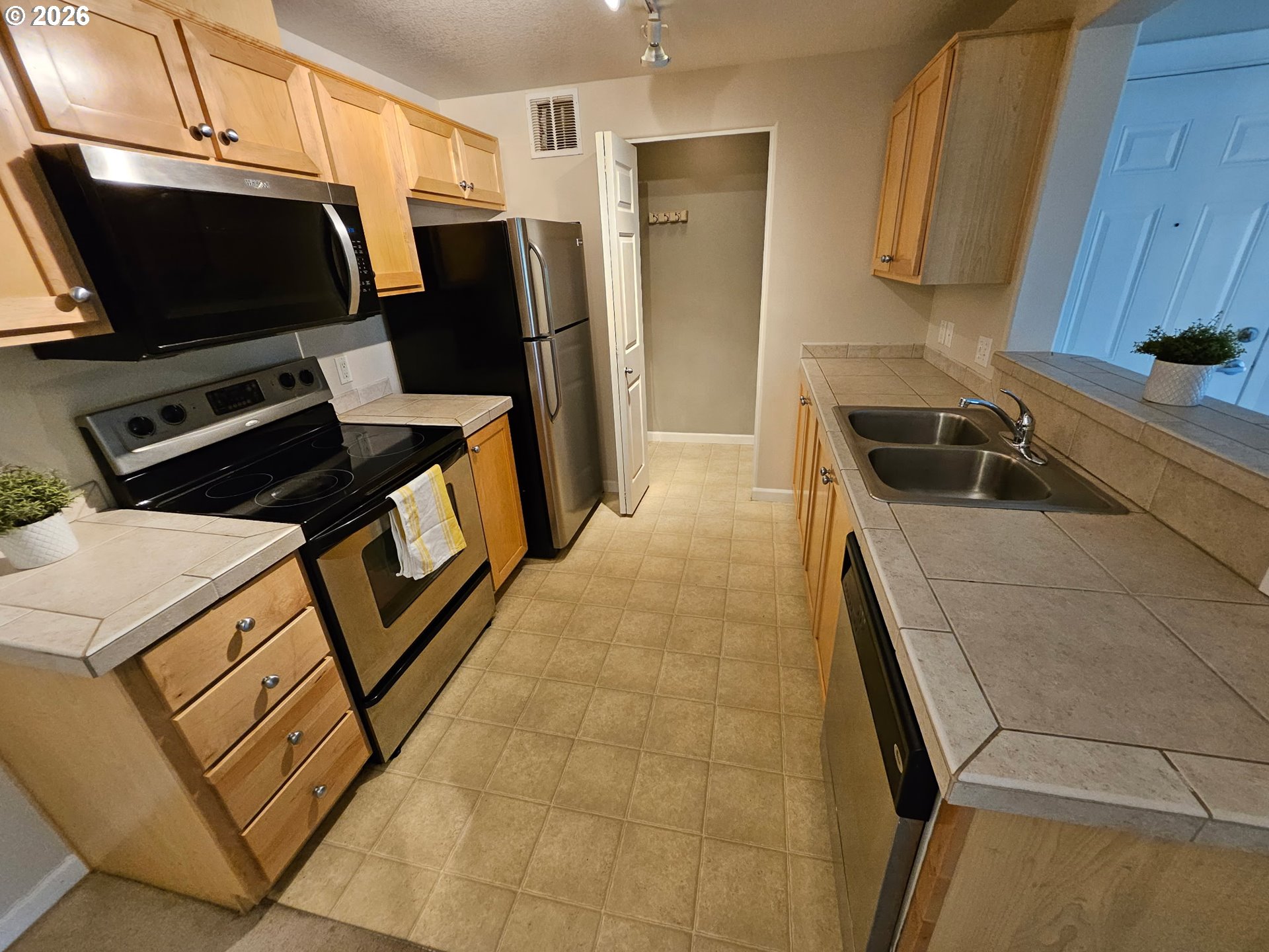 720 NW 185TH AVE 306
