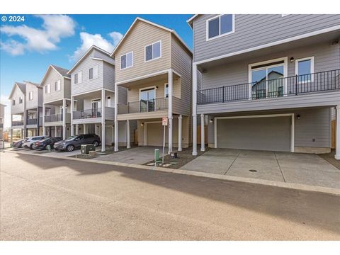 A home in Newberg