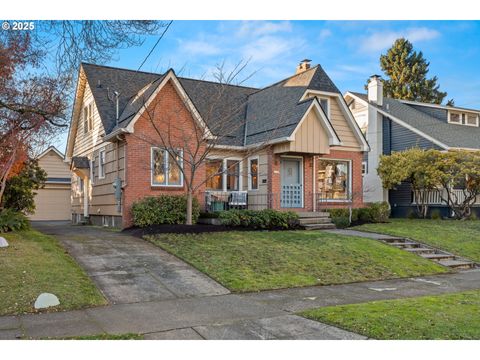 4137 NE 25TH AVE Portland OR 97211