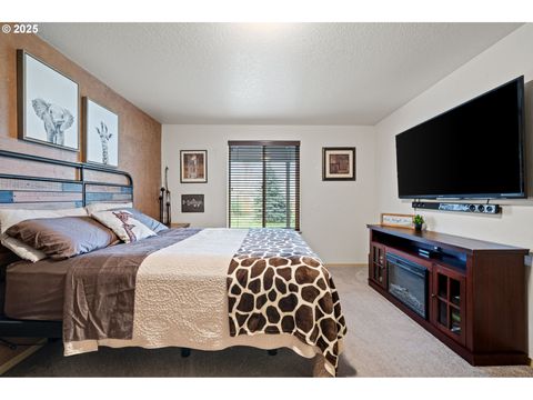 Tiny photo for 32968 Camas Swale Rd, Creswell, OR 97426 (MLS # 499576533)