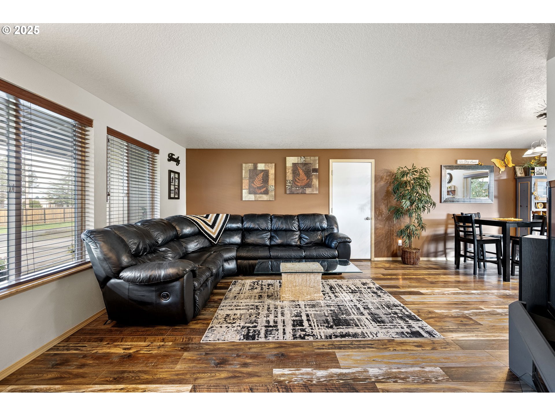 32968 CAMAS SWALE RD