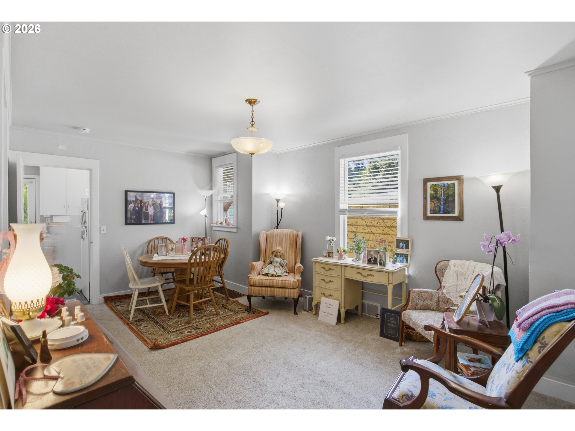 308 HIGH ST