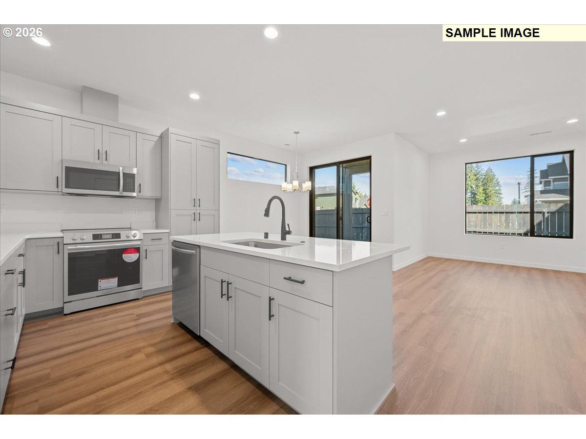 5026 NE 113th LOOP