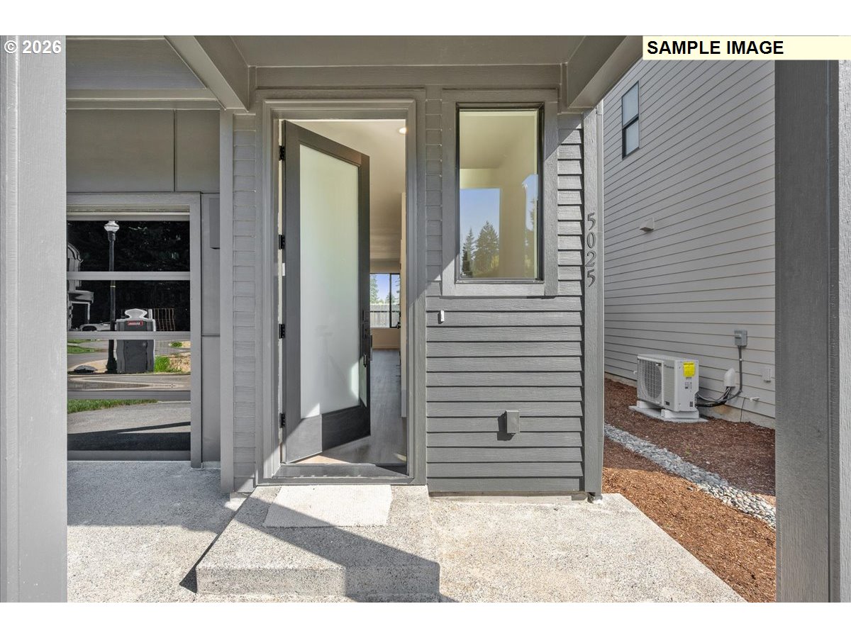 5026 NE 113th LOOP