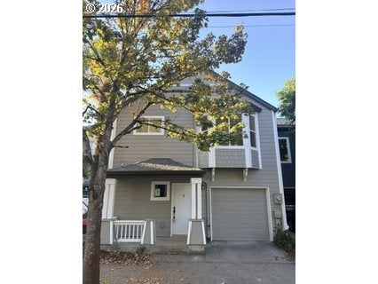 550 NE KNOTT ST, PORTLAND, OR 97212 - Image e077b9100ae43e4c87d3fb36dd3e5c07/1192897015
