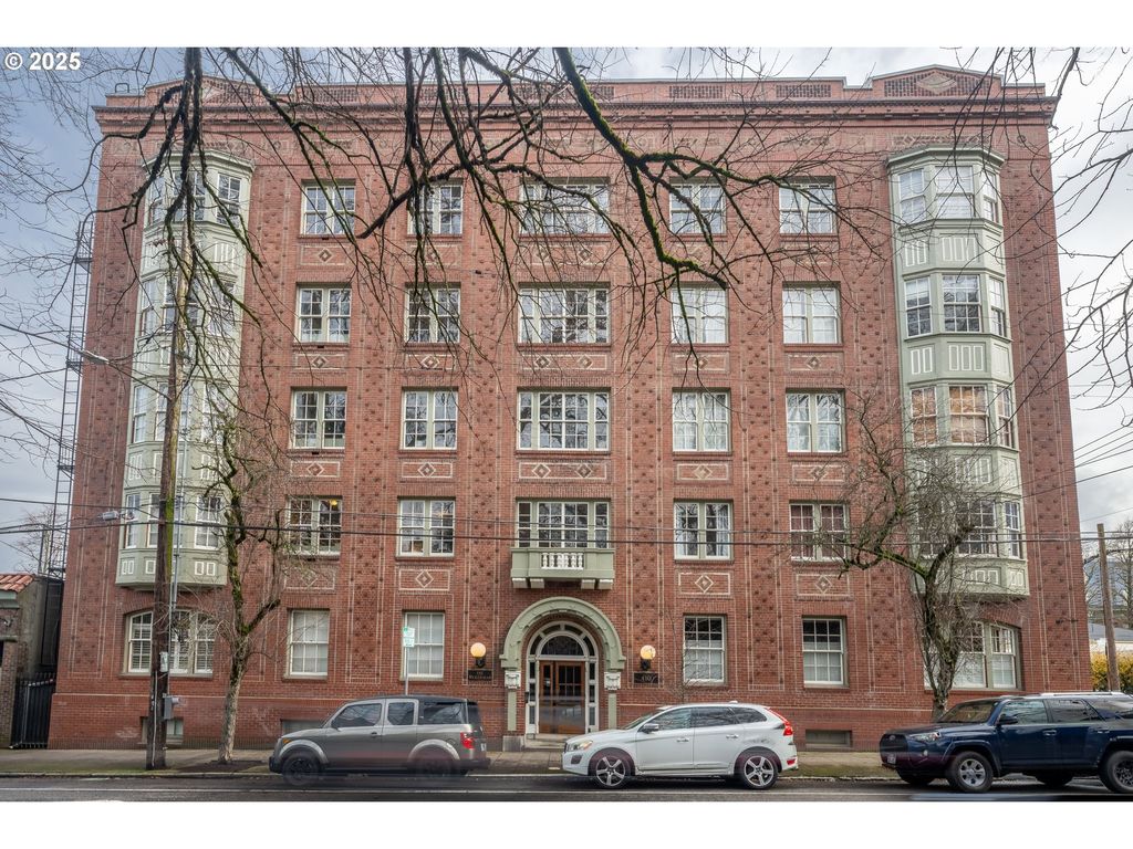 listing image 0