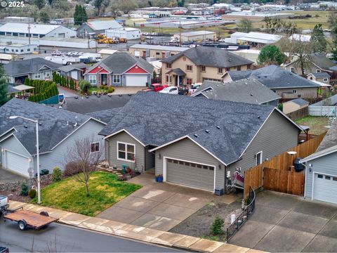 A home in Roseburg