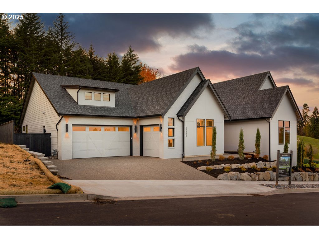 NE 43RD CIR LOT 1