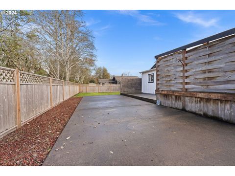 A home in Warrenton