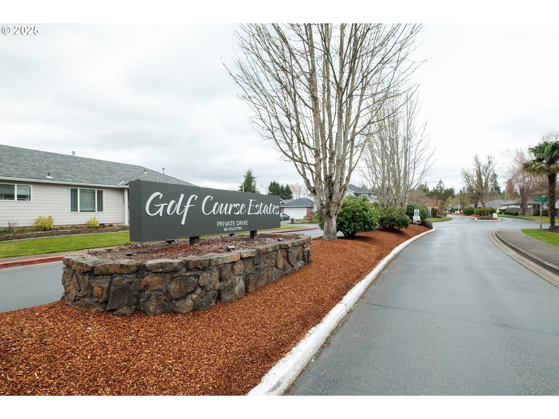 Salem, Oregon 97302, United States, 3 Bedrooms Bedrooms, ,2 BathroomsBathrooms,Residential,Active,87589