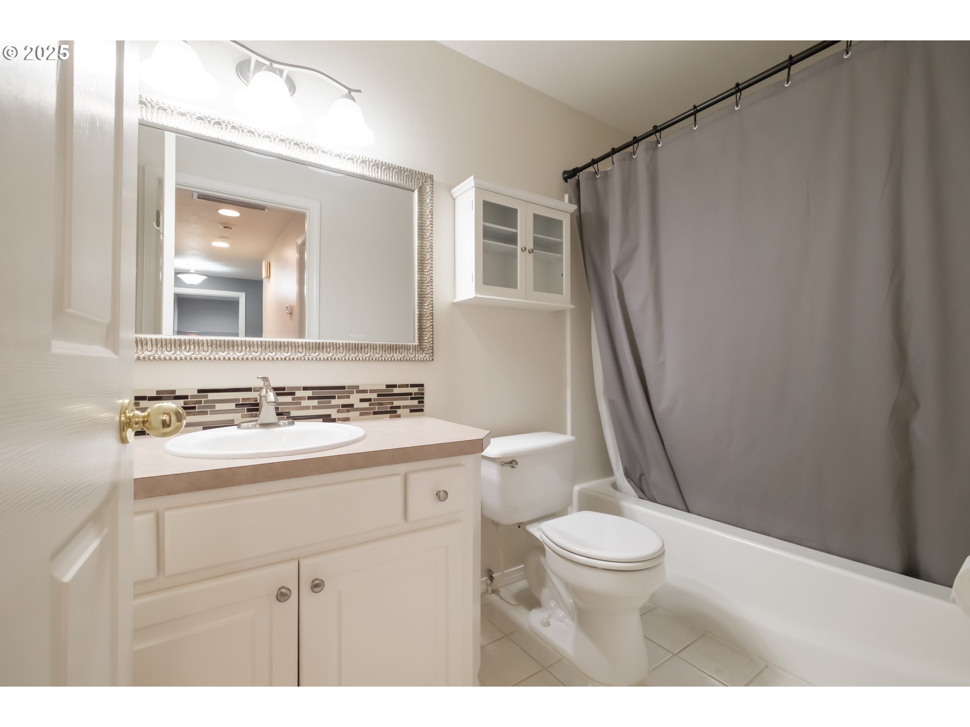 Salem, Oregon 97302, United States, 3 Bedrooms Bedrooms, ,2 BathroomsBathrooms,Residential,Active,87589