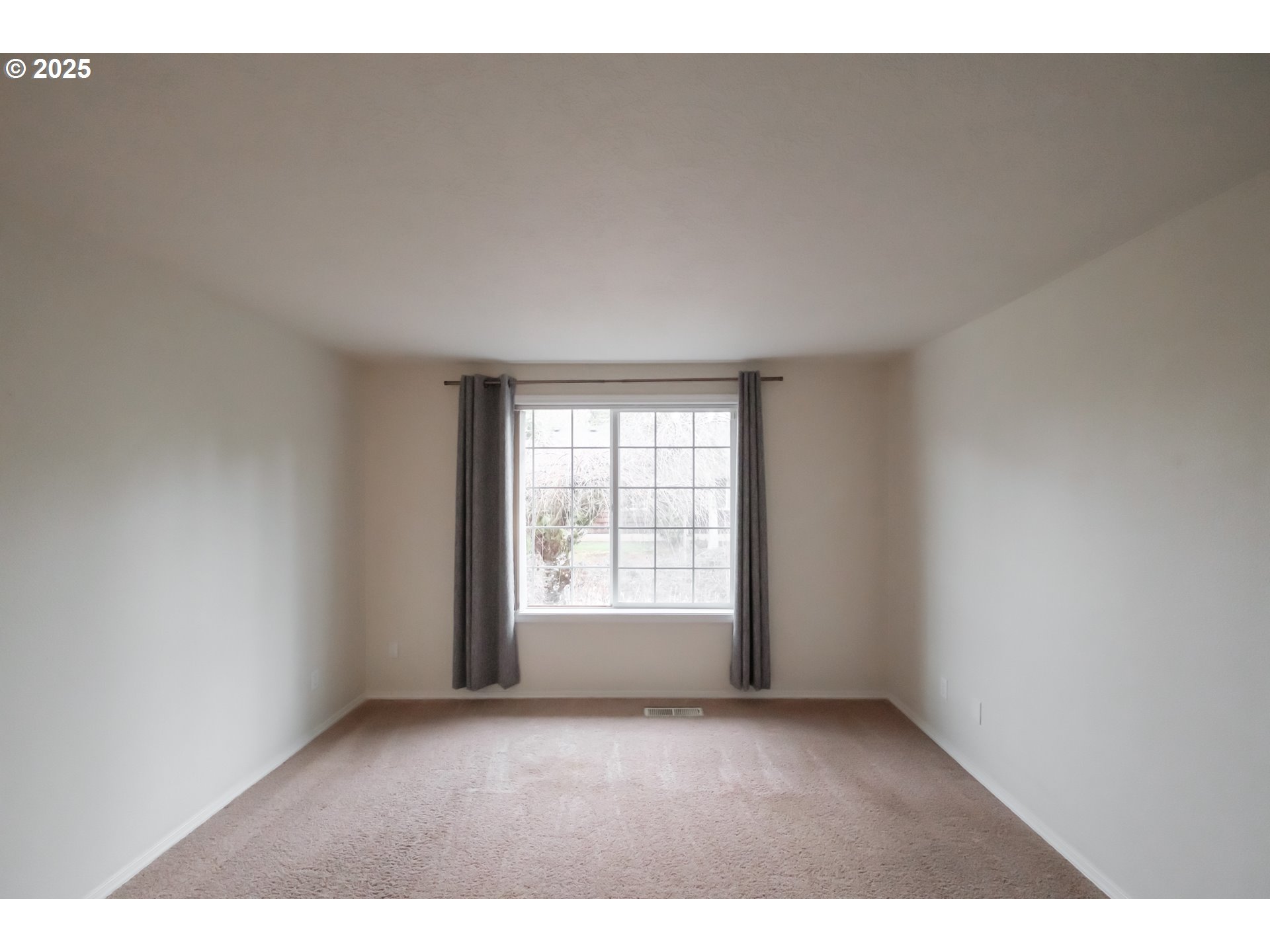 Salem, Oregon 97302, United States, 3 Bedrooms Bedrooms, ,2 BathroomsBathrooms,Residential,Active,87589