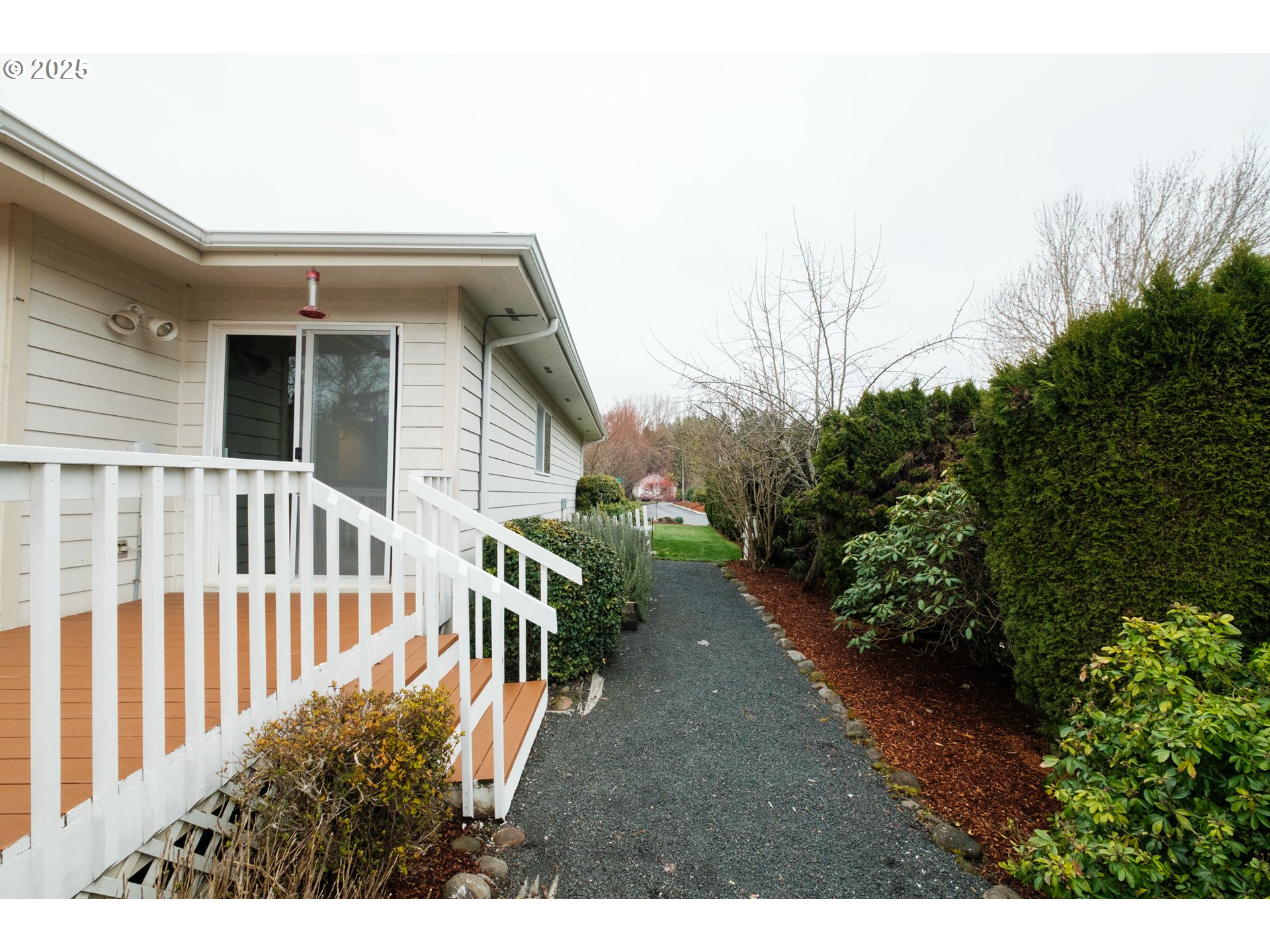 Salem, Oregon 97302, United States, 3 Bedrooms Bedrooms, ,2 BathroomsBathrooms,Residential,Active,87589