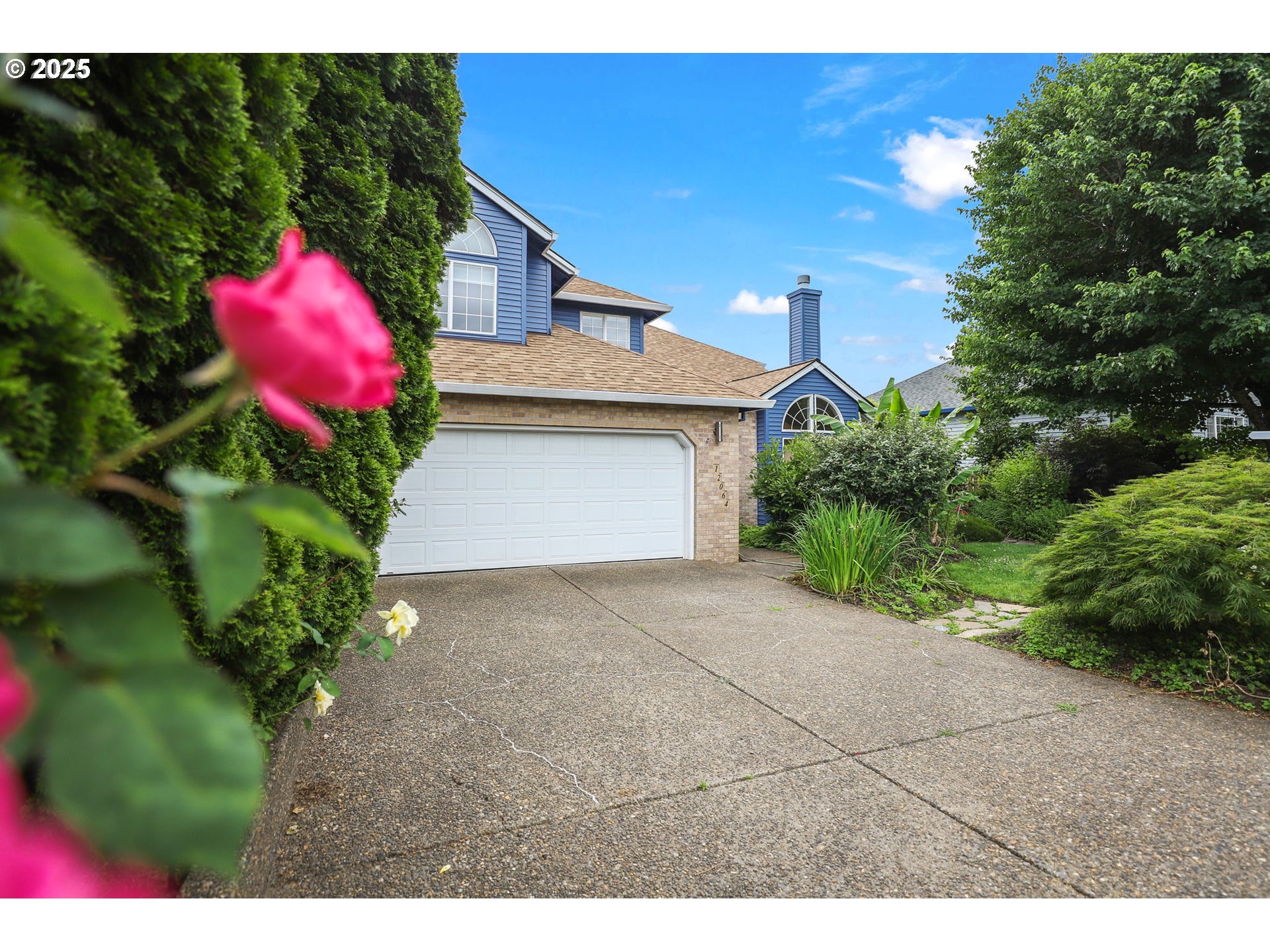 12064 SE GRAND VISTA DR