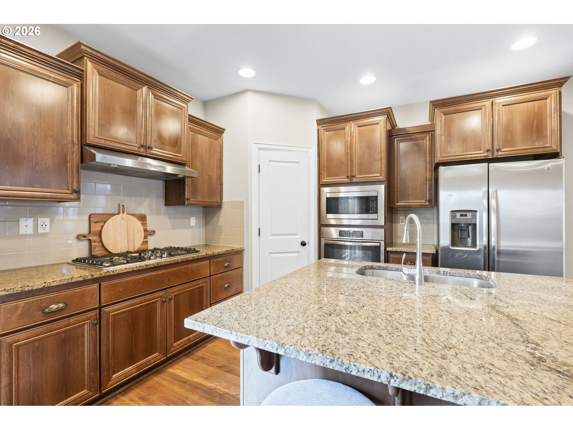 3815 SE WILLAMETTE AVE