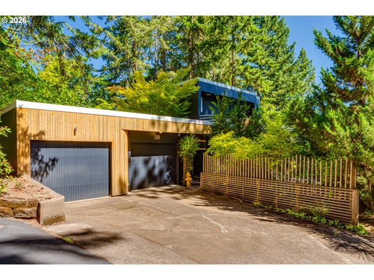 38 RIDGELINE DR, EUGENE, OR 97405 - Image e0e4b6f0bc1f8f60f3e58be143b7be6b/4247858909