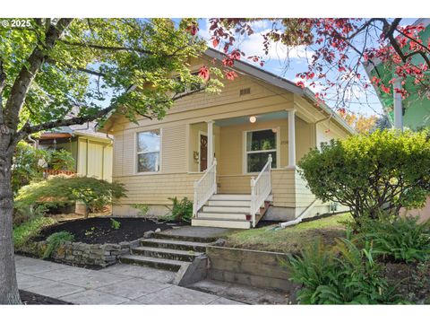 2538 N WATTS ST Portland OR 97217