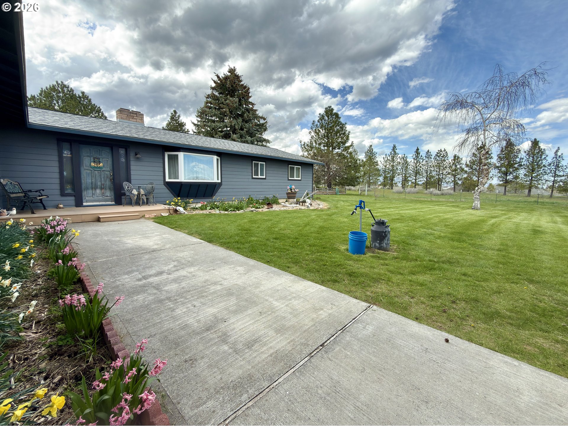 44046 POCAHONTAS RD